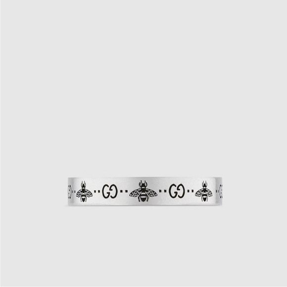 Gucci Jewelry - 🔥GUCCI GG AND BEE ENGRAVED THIN RING